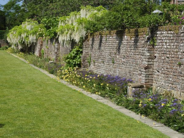 Rock Wall Installation in Saint Johns