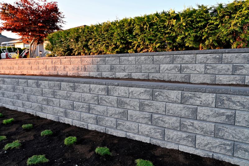 Retaining Wall Finish